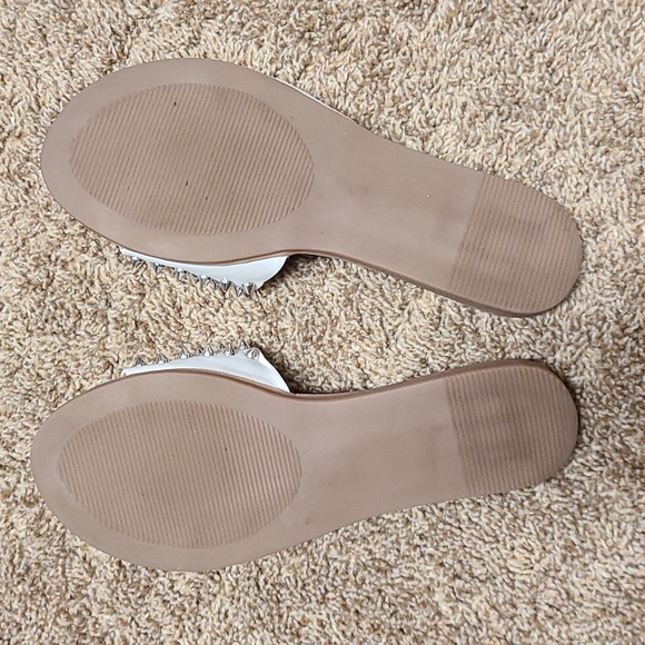 Steve Madden studded slides - Picture 2 of 4